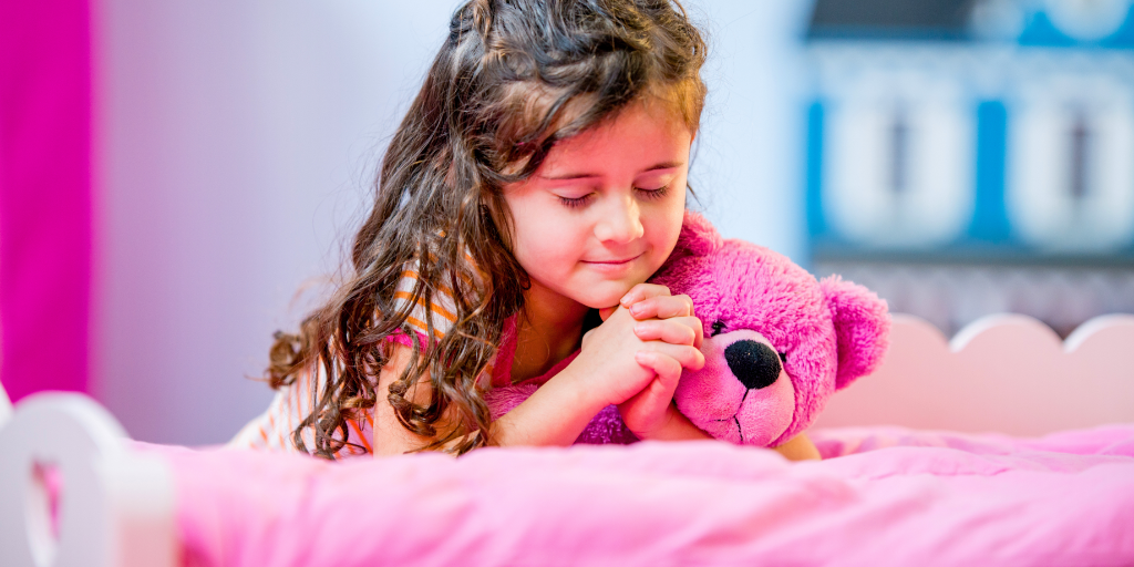 Tried and True Tips for Praying with Children