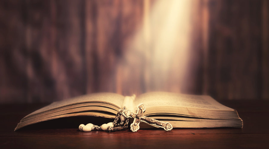 Praying the Scriptural Rosary