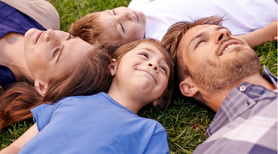 8 Ways to Help Kids Increase Their Faith During This Time of Crisis